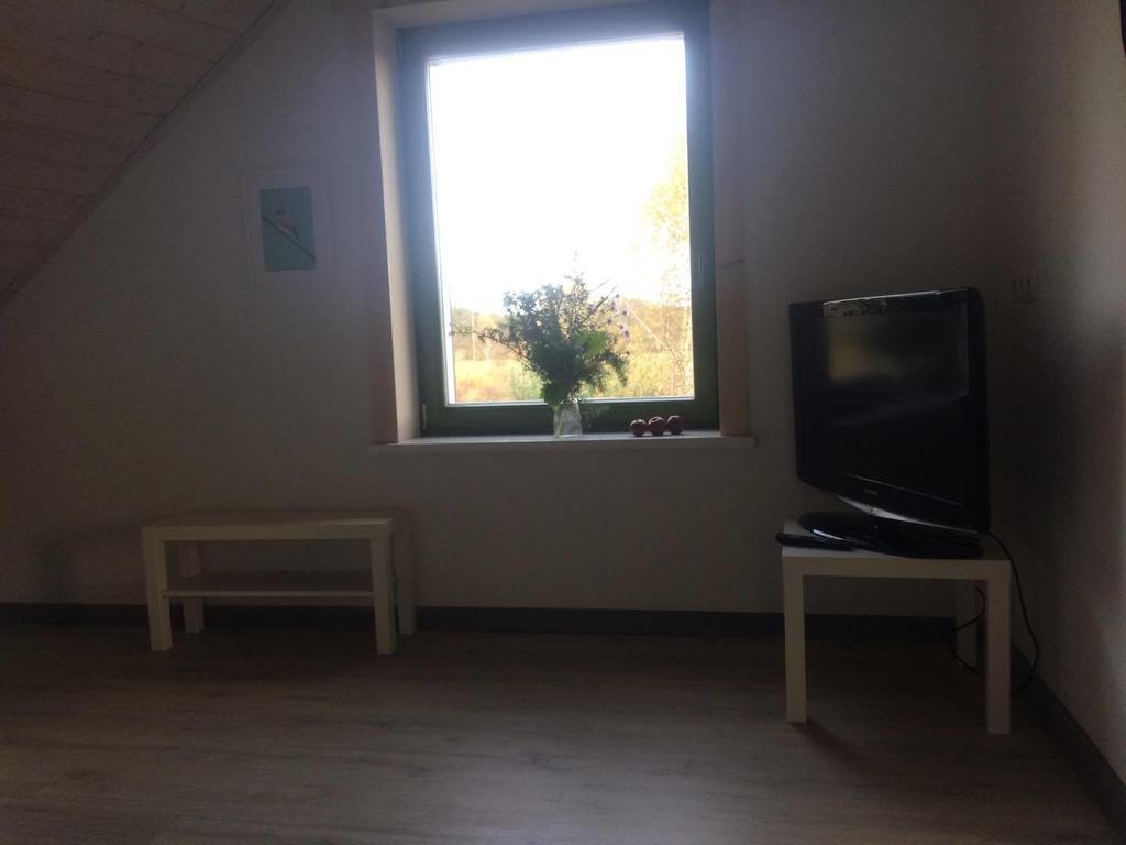 Chamedafne W Puszczy Kampinoskiej Brochów Cameră foto